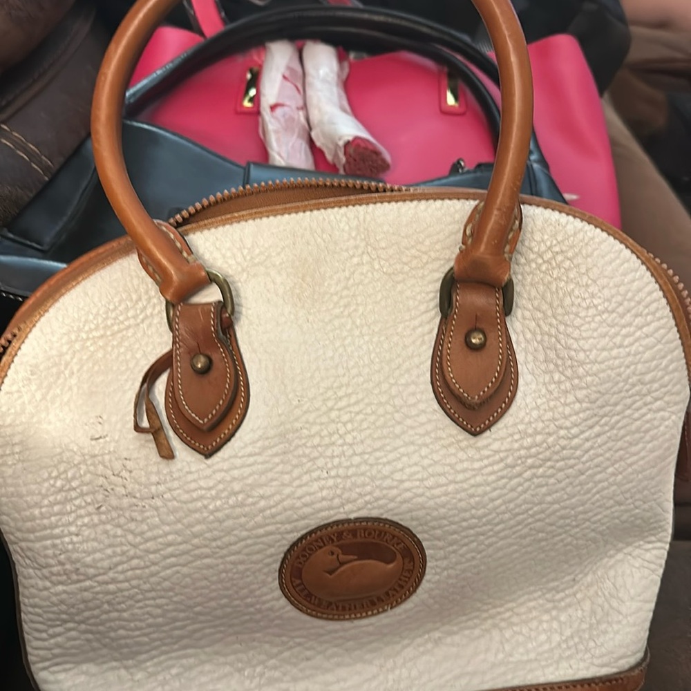 Dooney and Bourne pebbled cream handbag